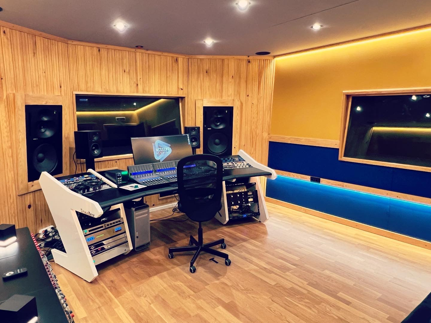 Ubured Studio Recording Studio Furniture Ideas Recording Studio Desk Music